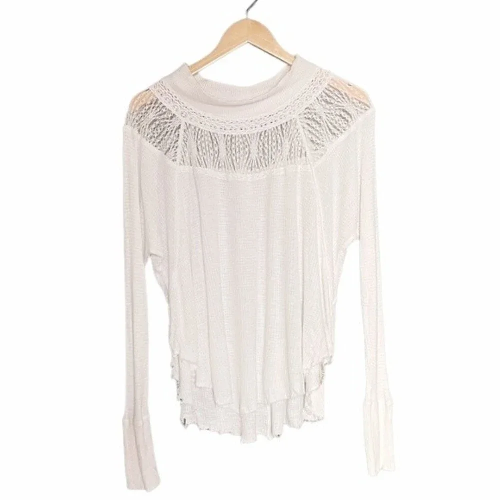 Free People Spring Valley Thermal Tee Lace Inset Oversized Raw Hem Size Small